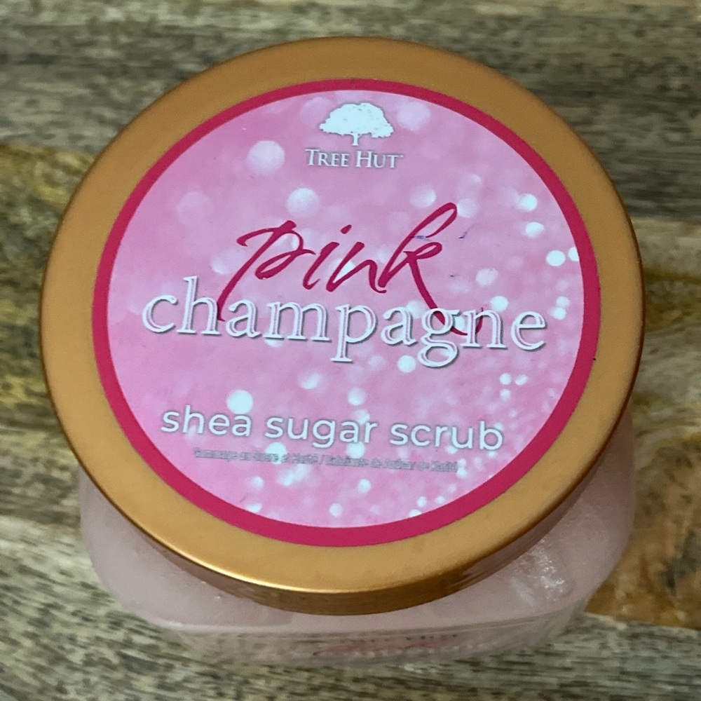 Tree Hut Shea Sugar Body Scrub Pink Champagne NEW